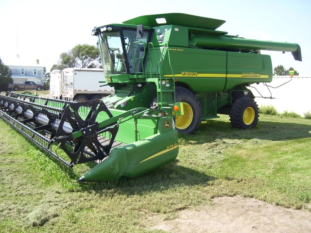 John Deere 9760